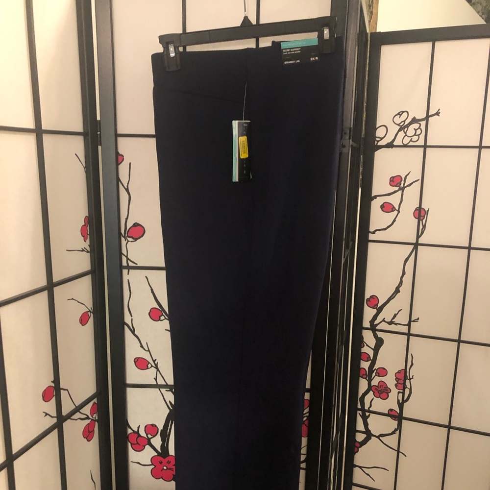 Investments II Secret Support Straight Leg Pants- The Regent ST fit